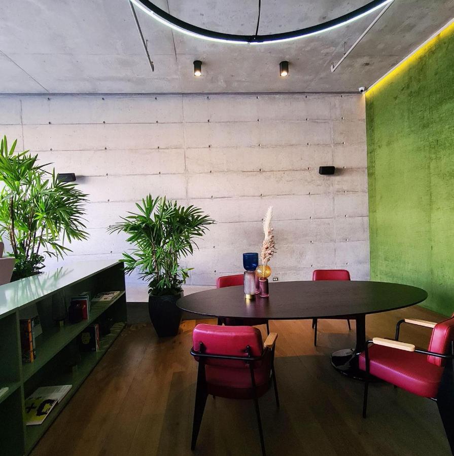 Cozy Apartment With Terrace, Sj Cosmopolitan Tower #402 San José Esterno foto