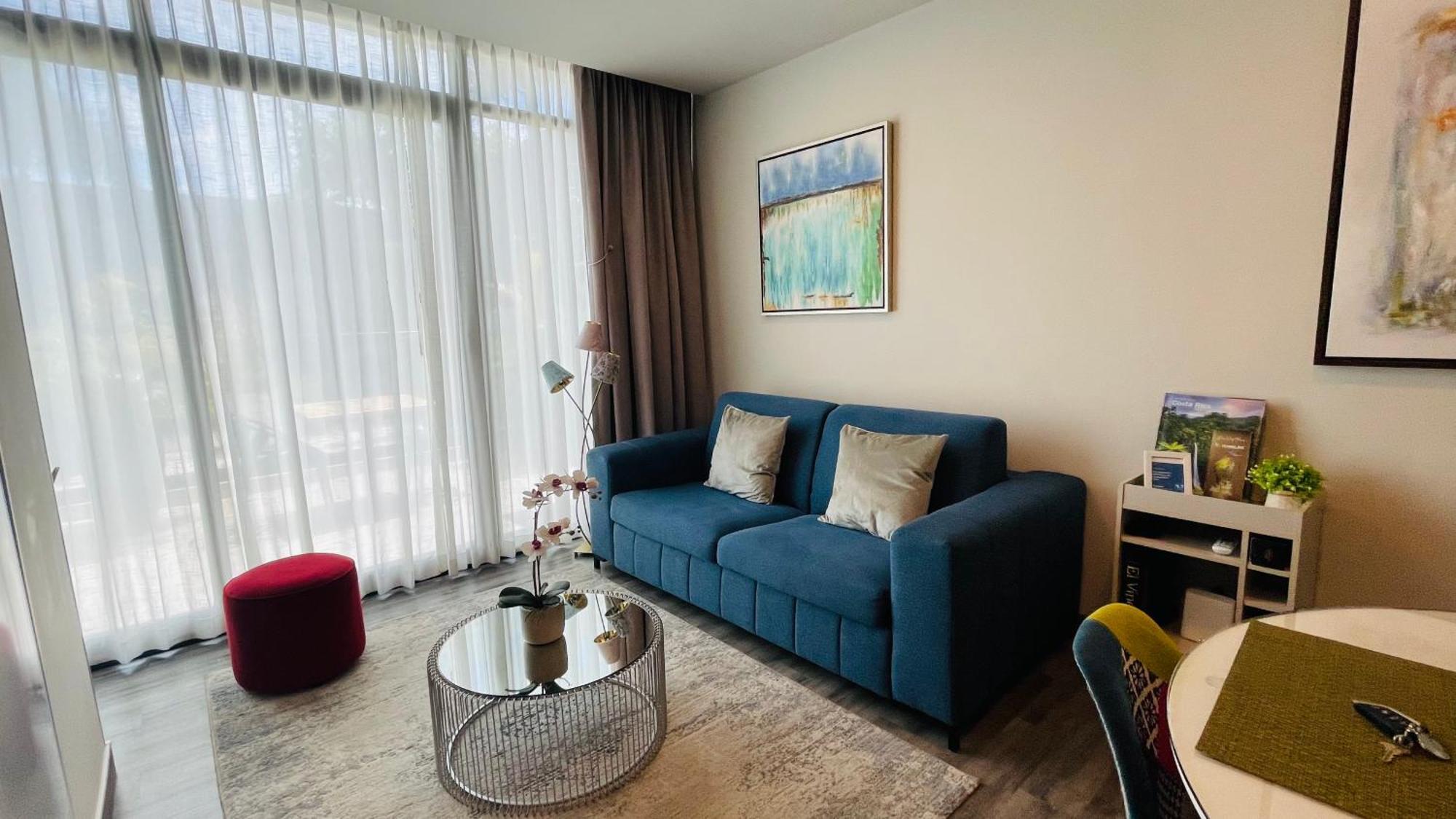 Cozy Apartment With Terrace, Sj Cosmopolitan Tower #402 San José Esterno foto
