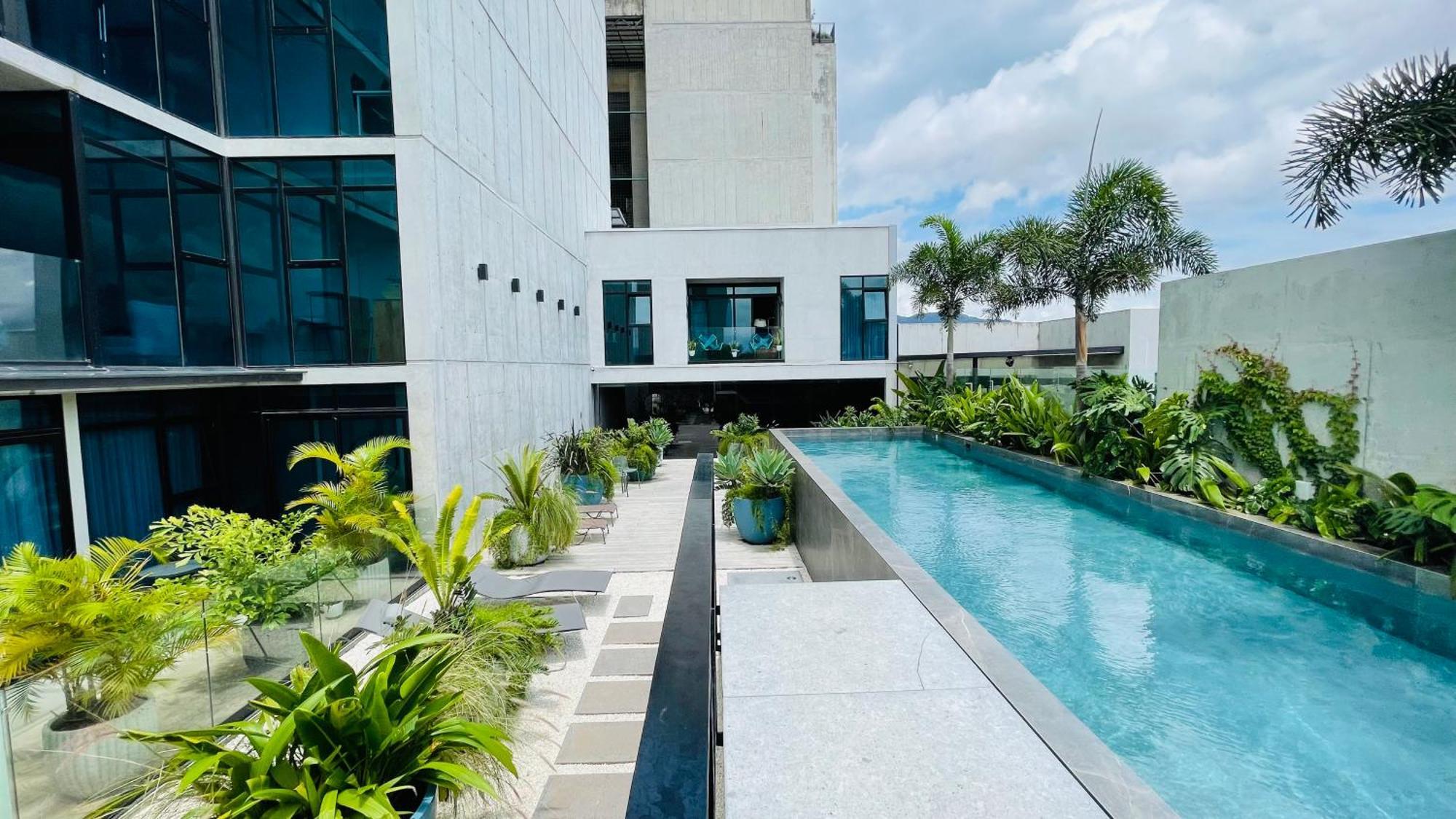 Cozy Apartment With Terrace, Sj Cosmopolitan Tower #402 San José Esterno foto