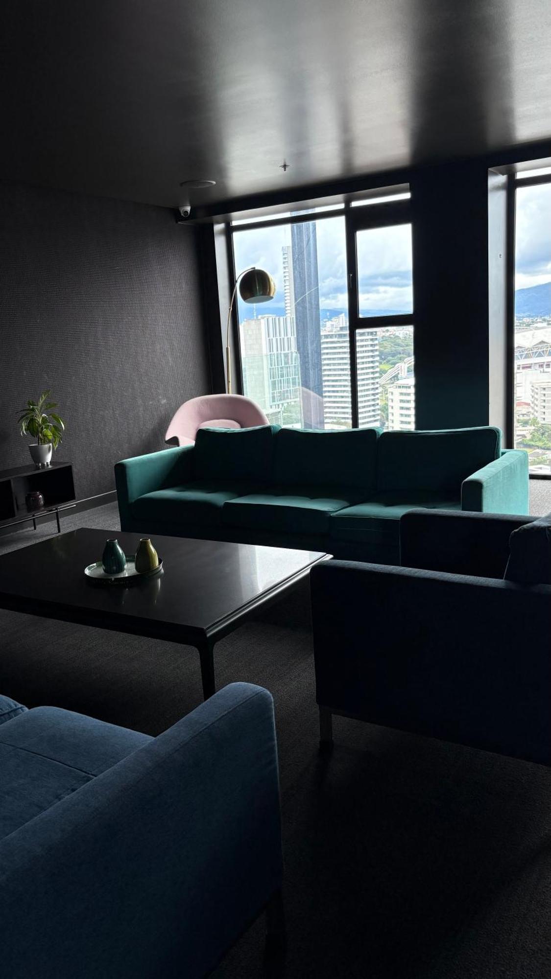 Cozy Apartment With Terrace, Sj Cosmopolitan Tower #402 San José Esterno foto